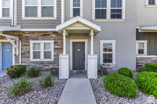 659 E 380 N, Vineyard, UT, 84059-5728 | Card Image