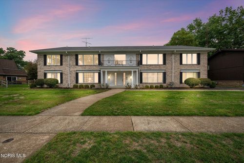 4-6562 Woodhall Dr, Sylvania, OH, 43560-3467 | Card Image
