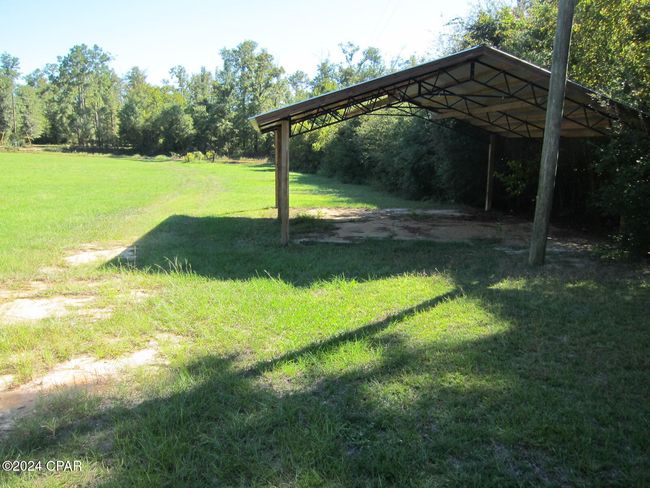 6876 Brushey Pond Rd, House other with 2 bedrooms, 2 bathrooms and null parking in Grand Ridge FL | Image 4