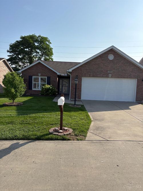 2232 Mossy Grove, Hamilton, OH, 45013 | Card Image