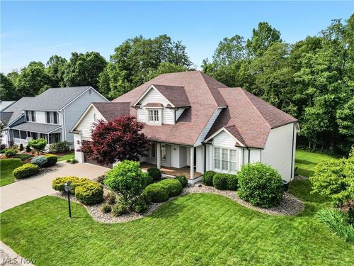 1215 Greenmont Hills Dr, Vienna, WV, 26105-3279 | Card Image