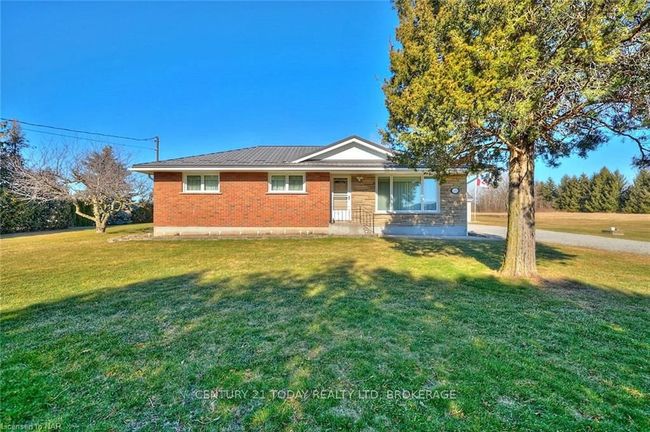 1284 Line 7 Rd, House other with 3 bedrooms, 2 bathrooms and 10 parking in Niagara on the Lake ON | Image 5