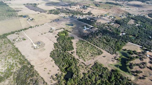 763 Upper Elgin River Rd, Elgin, TX, 78621-5523 | Card Image