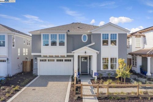 32621 Singh Cir, Union City, CA, 94587-5055 | Card Image
