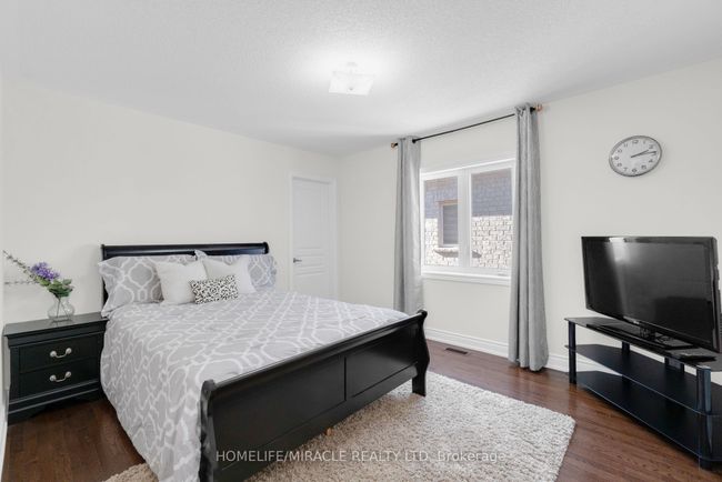 49 Lavallee Cres, House other with 6 bedrooms, 5 bathrooms and 4 parking in Brampton ON | Image 25