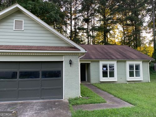 5437 Winslow Xing N, Stonecrest, GA, 30038-1149 | Card Image