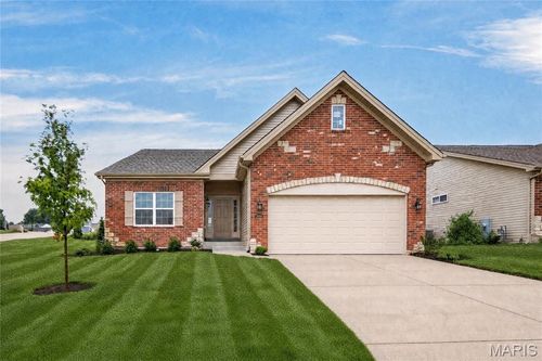 2999 Halls Green Dr, Washington, MO, 63090-6756 | Card Image