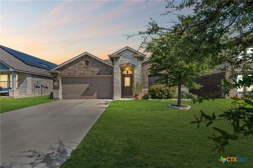 9002 Sky Crest Dr, Temple, TX, 76502-4614 | Card Image