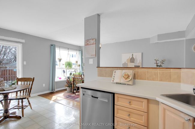 37 Sutcliffe Terr, House attached with 3 bedrooms, 3 bathrooms and 2 parking in Nepean ON | Image 8