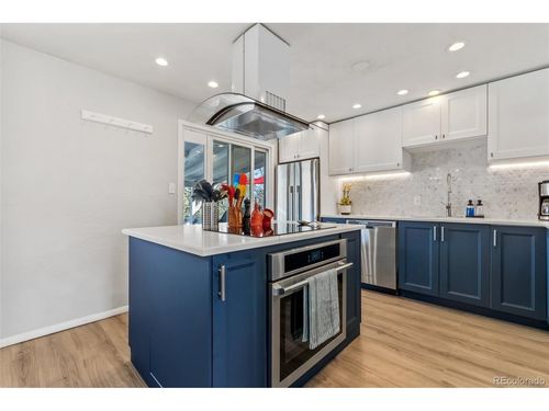 13436 Fitzsimons Way, Aurora, CO, 80011-2704 | Card Image