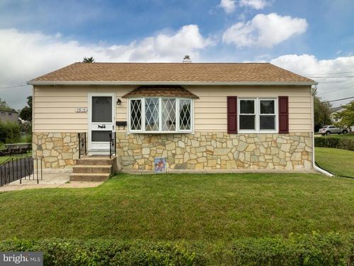 2945 Lincoln Ave, GLENSIDE, PA, 19038-1832 | Card Image