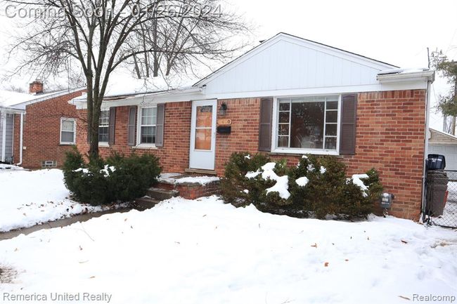 9610 Loveland Street, Home with 3 bedrooms, 1 bathrooms and null parking in Livonia MI | Image 29