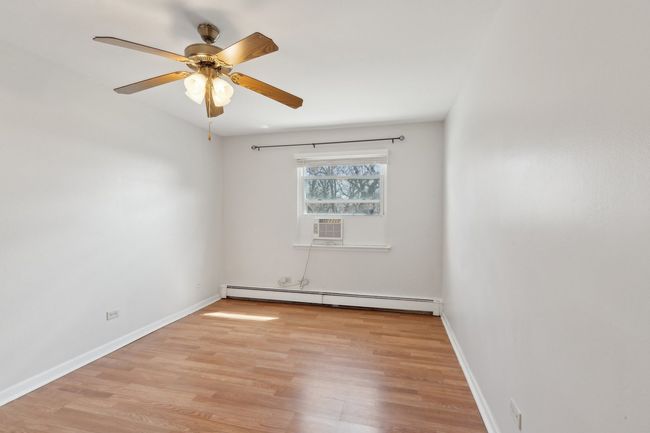 APT-309 - 10037 S Walnut Ter, Home with 2 bedrooms, 1 bathrooms and 2 parking in Palos Hills IL | Image 12