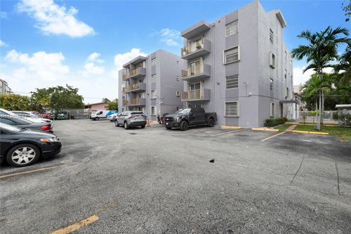 apt-25-1661 Sw 3rd St, Miami, FL, 33135-3653 | Card Image