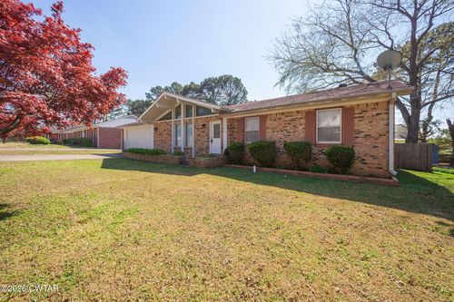16 Sunvalley Dr, Jackson, TN, 38305-2737 | Card Image