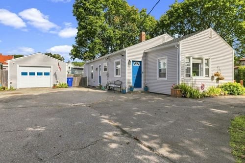 12 Waverly St, Taunton, MA, 02780-1420 | Card Image