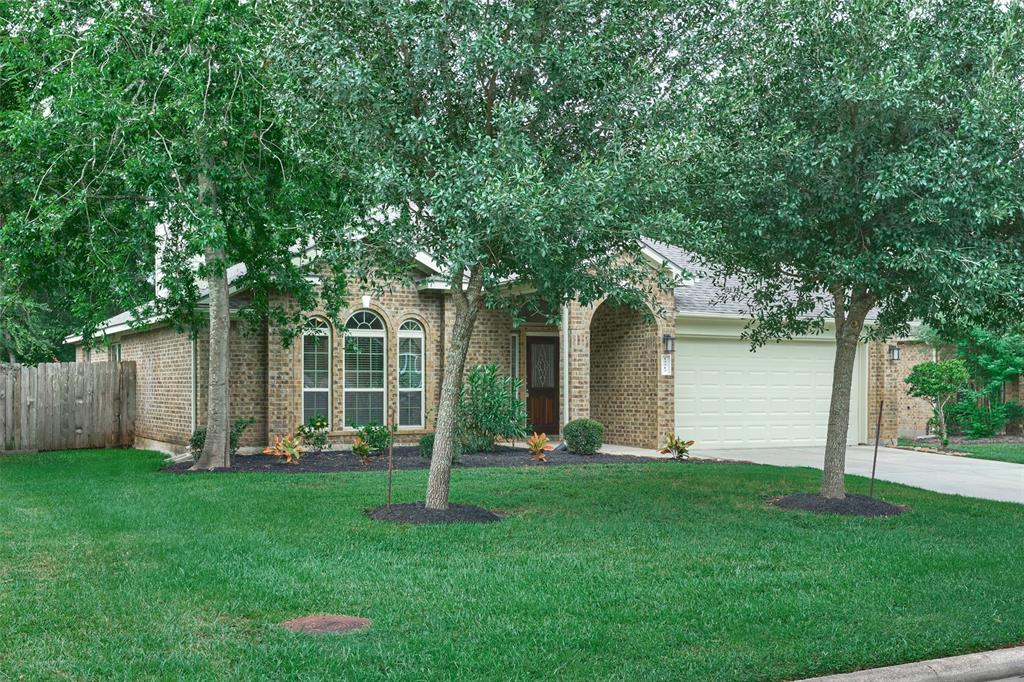 Dover Dr, Montgomery, TX 77356