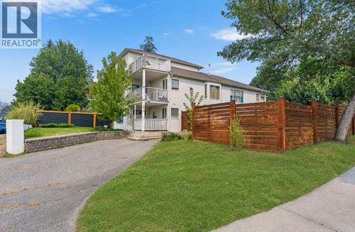 1412 Lawrence Ave, Kelowna, BC, V1Y6M8 | Card Image