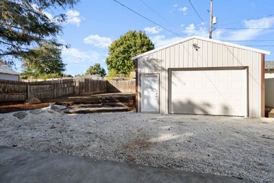 3717 E Grace Ave, Home with 3 bedrooms, 2 bathrooms and null parking in Spokane WA | Image 3