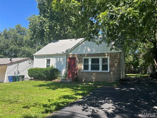 5 Cady Dr, Saint Louis, MO, 63135-1107 | Card Image