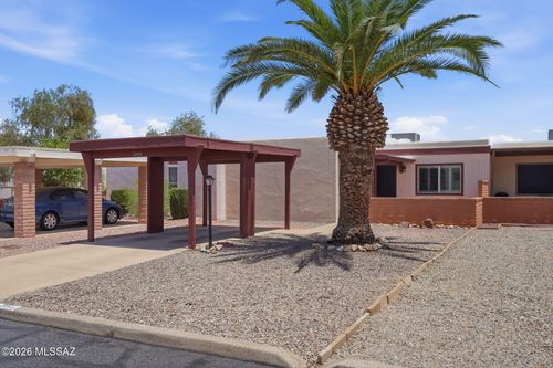 380 N Calle Del Brujo, Green Valley, AZ, 85614 | Card Image