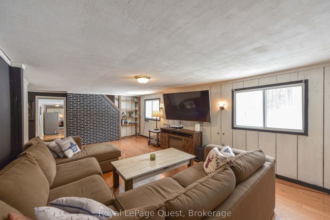 1979 Peninsula Point Rd, House other with 3 bedrooms, 2 bathrooms and 6 parking in Severn Bridge ON | Image 17