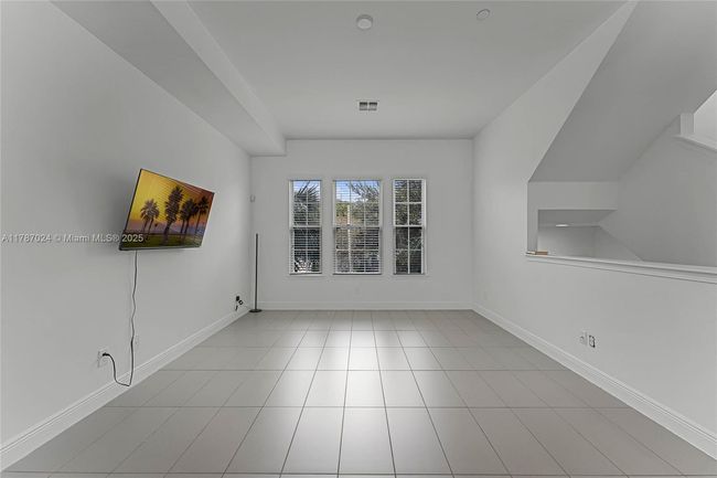 533 - 533 Lanark Ct, Townhouse with 4 bedrooms, 4 bathrooms and null parking in Orlando FL | Image 7