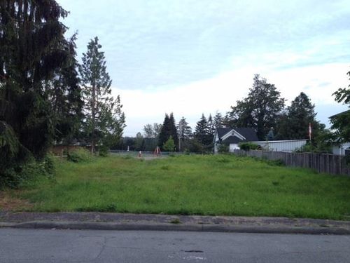 22352 St Anne Ave, Maple Ridge, BC, V2X2E8 | Card Image