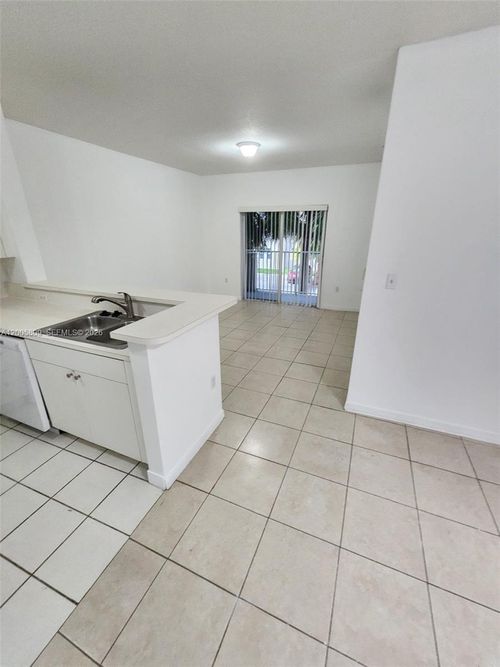 209-11060 Sw 196th St, Cutler Bay, FL, 33157-8303 | Card Image