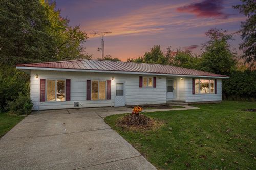 1610 W Galien-Buchanan Road, Galien, MI, 49113 | Card Image