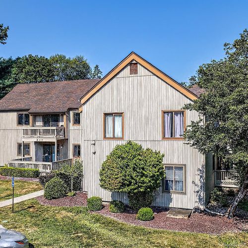 89 Sycamore Dr, Middletown, NY, 10940-5405 | Card Image