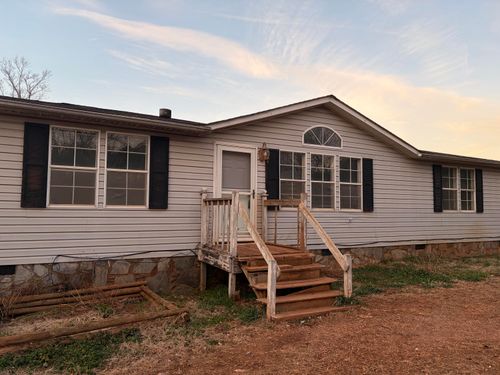 1741 Wade Rd, Pittsville, VA, 24139-2527 | Card Image