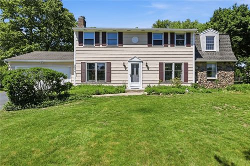 262 Hillary Ln, Penfield, NY, 14526-1620 | Card Image
