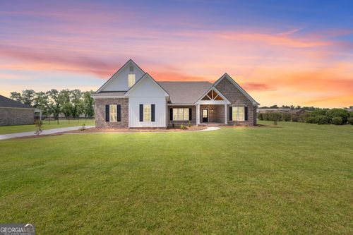 3 Honeysuckle Dr, Claxton, GA, 30417-7364 | Card Image