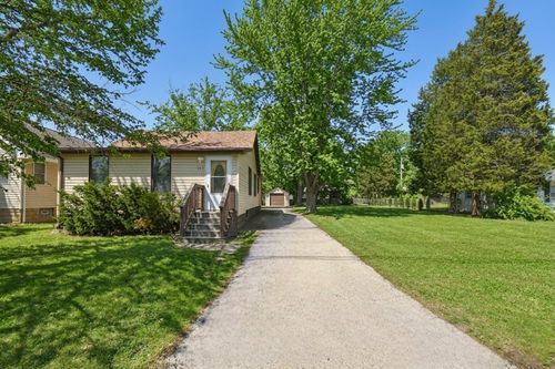 303 Bruce Rd, Lockport, IL, 60441-4908 | Card Image