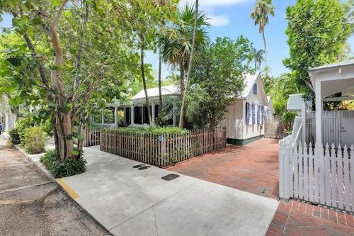 613 Margaret St, Key West, FL, 33040-7103 | Card Image