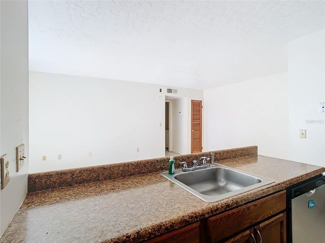 APT-1101-1106 - 1050 N Fiske Blvd, Condo with 2 bedrooms, 1 bathrooms and null parking in COCOA FL | Image 12