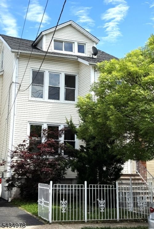 2-192 N 17th St, Bloomfield, NJ, 07003-5923 | Card Image