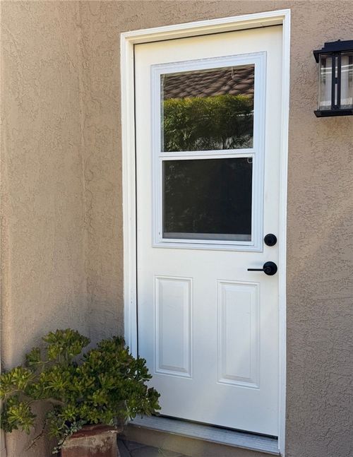 jr-25520 Aragon Way, Yorba Linda, CA, 92887-6204 | Card Image
