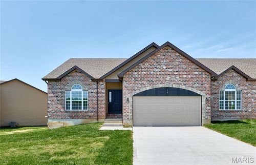 10 Canyon Creek Ct, Moscow Mills, MO, 63362-3253 | Card Image