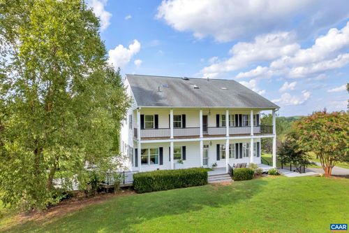 618 Rivanna Woods Dr, Fork Union, VA, 23055-2134 | Card Image