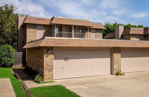2110-2108 Edwin St, Fort Worth, TX, 76110-1212 | Card Image