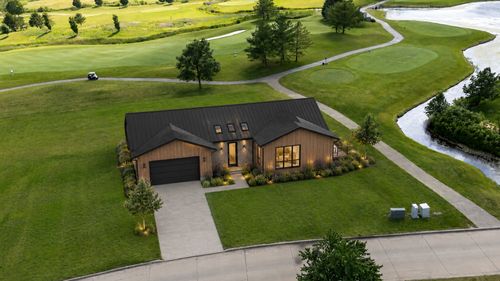 3049 E Stone Creek Boulevard, Urbana, IL, 61802 | Card Image