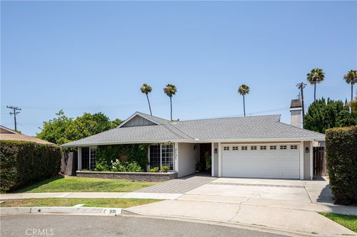 3131 Lincoln Way, Costa Mesa, CA, 92626-2822 | Card Image