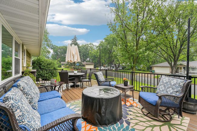 Deck | Image 5