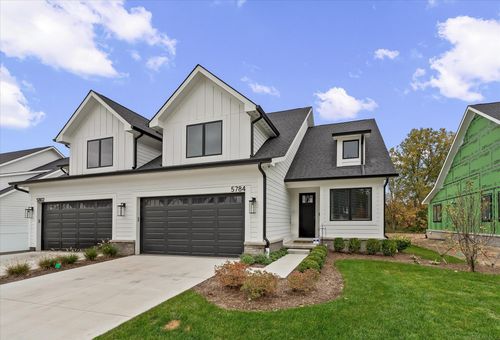 5784 Heights Drive, Sterling Heights, MI, 48314 | Card Image