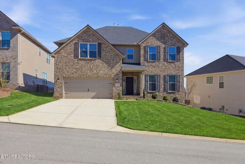 8735 Yellow Aster Rd, Knoxville, TN, 37931-2066 | Card Image