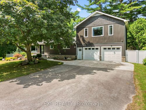 2135 Mockingbird St, Mount Brydges, ON, N0L1W0 | Card Image