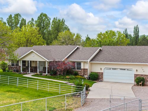130 S 300 E, Annabella, UT, 84711-7740 | Card Image