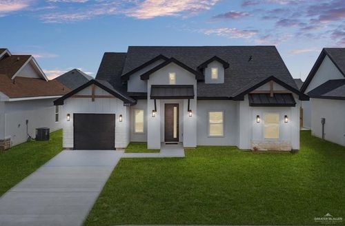 18002 Spruce St, Harlingen, TX, 78552-1452 | Card Image